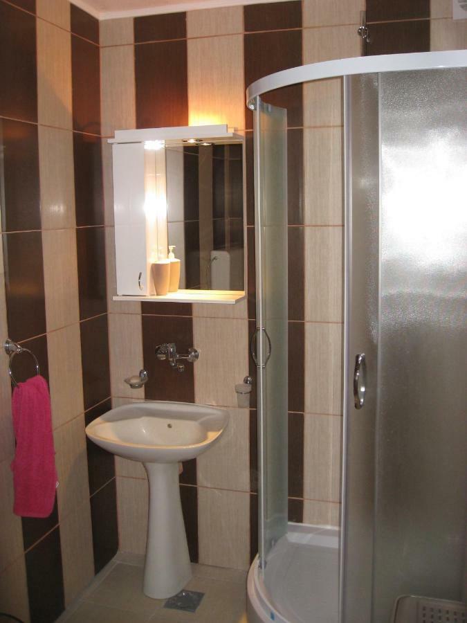 Apartman Daca Апатин Екстер'єр фото